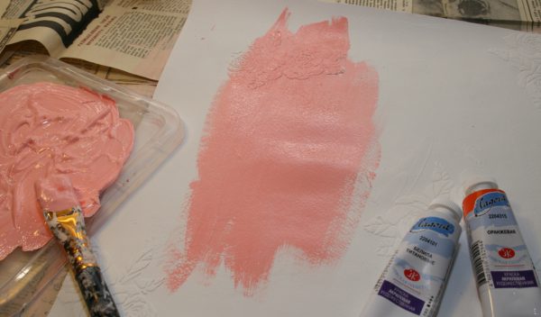 Персиковые тона обычно готовятся художником самостоятельно путем смешивания красок